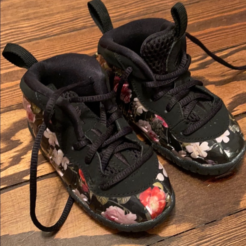 Nike Michael Jordan little girls floral shows